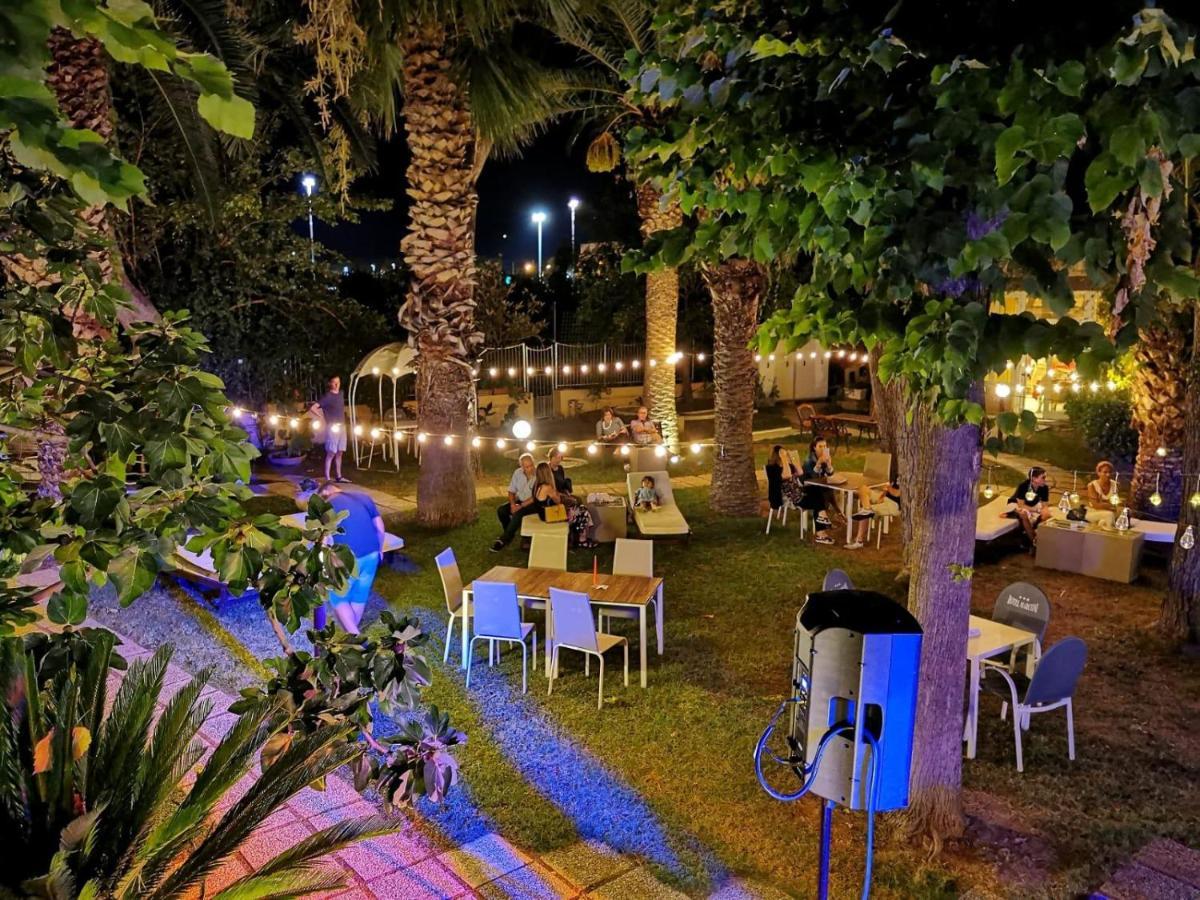 Hotel Marconi San Benedetto del Tronto Buitenkant foto