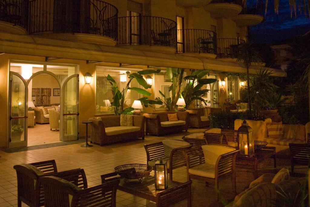 Hotel Marconi San Benedetto del Tronto Buitenkant foto
