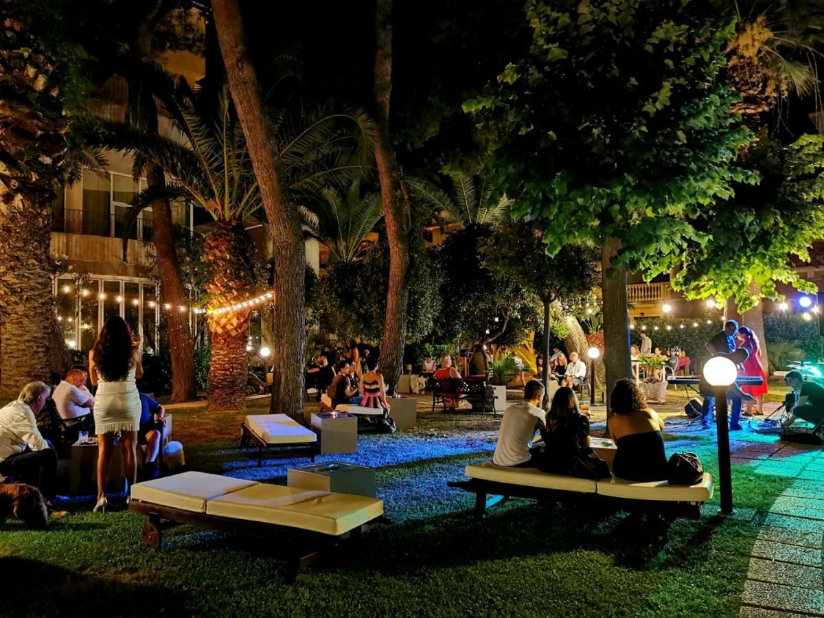 Hotel Marconi San Benedetto del Tronto Buitenkant foto